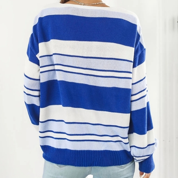 Striped Ombre Sweater. - Picture 2 of 5